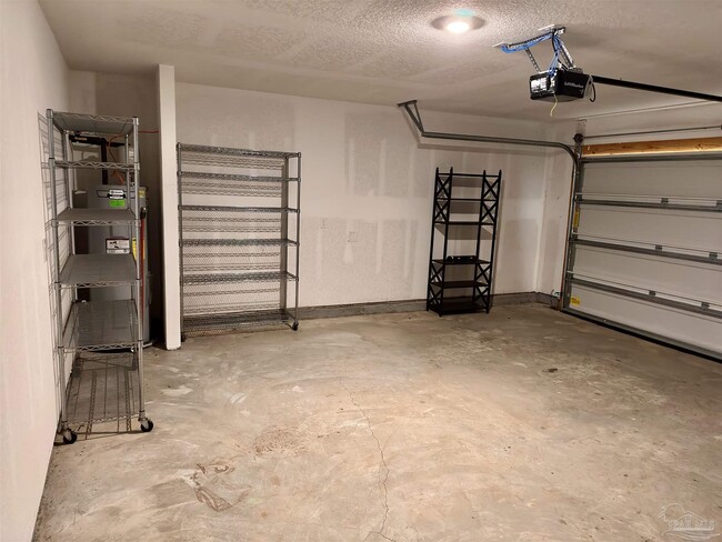 Building Photo - 10981 Blacktail Loop