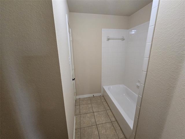 Building Photo - 1437 Tudor Dr