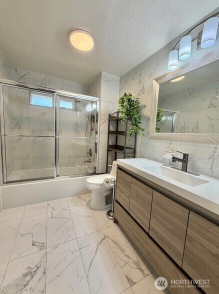 Building Photo - 1149 Sherman Ave