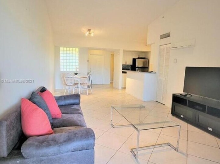 Building Photo - 9645 NW 1st Ct