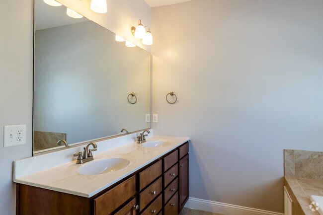 2BR, 2BA - First Bathroom - St Ivans Apartments