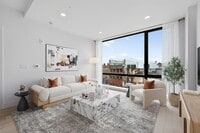 Building Photo - 139 Christopher Columbus Dr