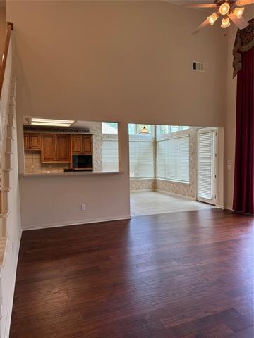 Building Photo - 7428 Spicewood Dr