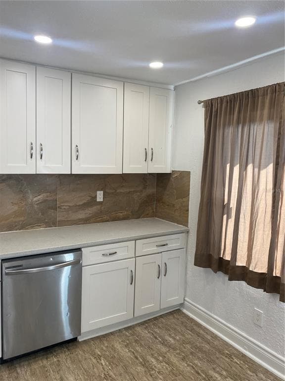 Building Photo - 2302 Cochran St