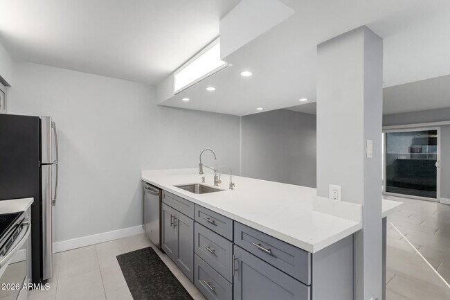 Building Photo - 3314 N 68th St