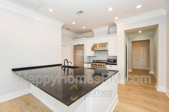 Building Photo - 118 Cooper River Dr