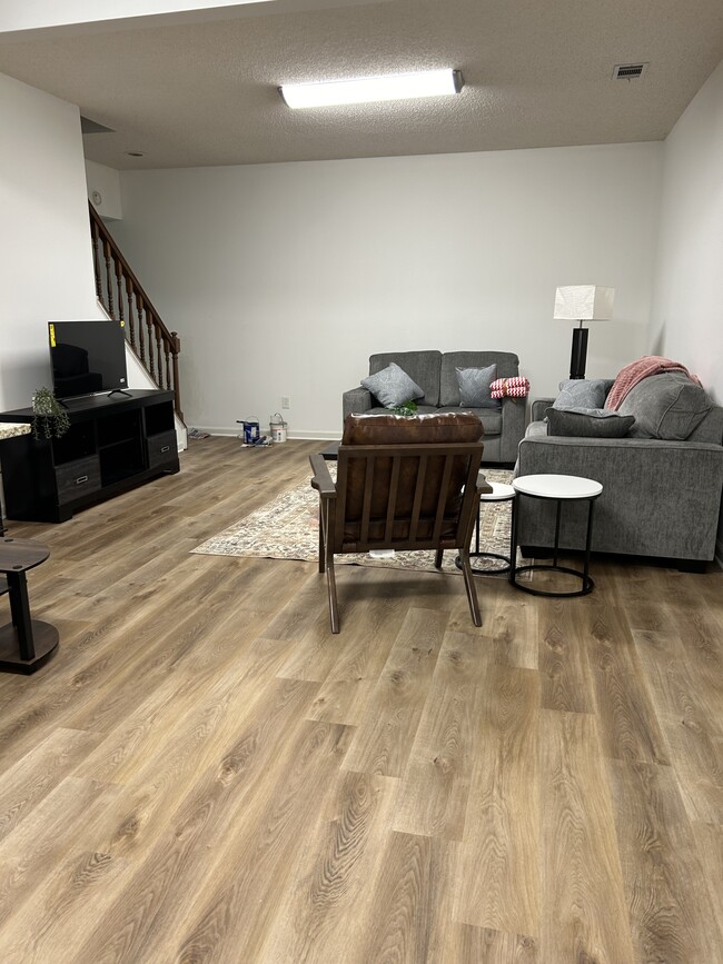 Living Room - 2162 Heritage Heights