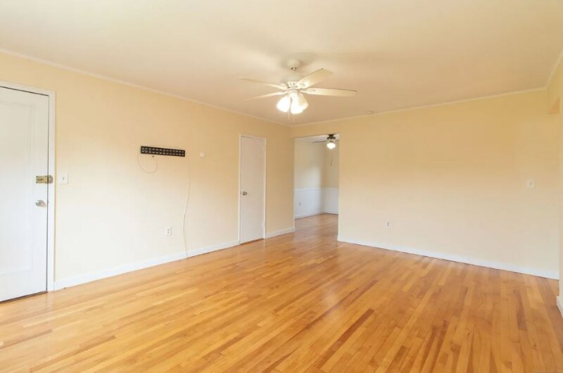 Building Photo - 35 Nob Hill Cir