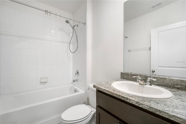 Building Photo - 35694 Sunflower Hl Dr