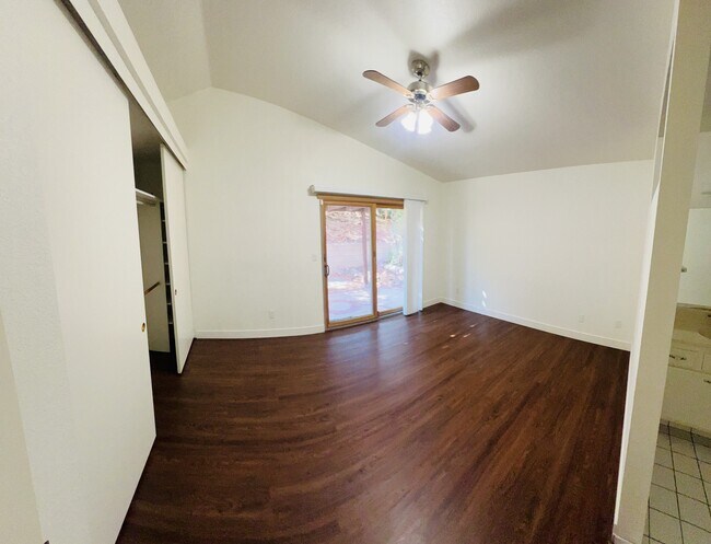 Building Photo - 15721 Shadow Mountain Ln