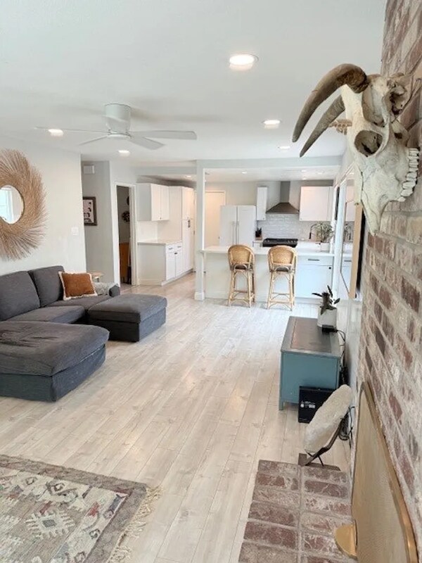 Building Photo - 1511 Dana Way