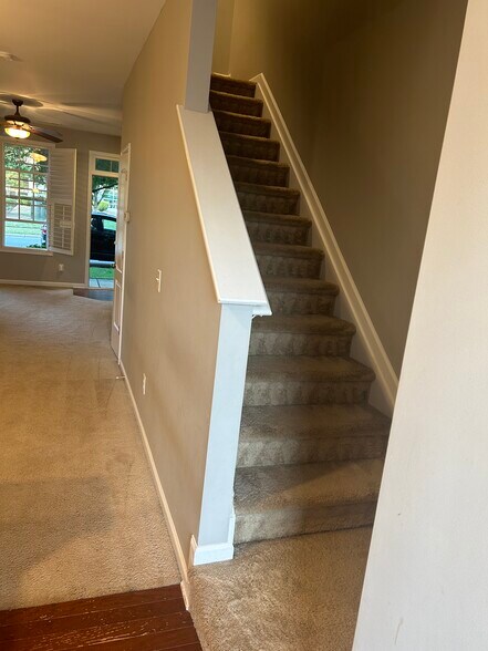 Building Photo - 9515 Longstone Ln