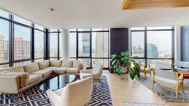 Building Photo - 10 Provost St