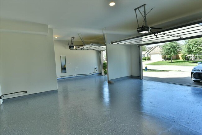 Building Photo - 5118 Kingship Ct