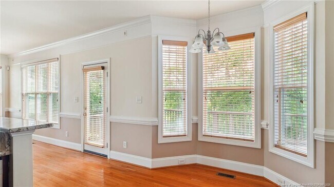 Building Photo - 736 Kensington Park Rd