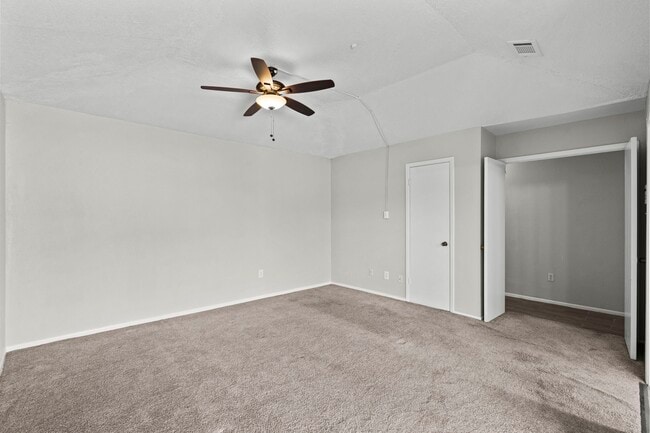 Building Photo - 7823 Bateman Ln