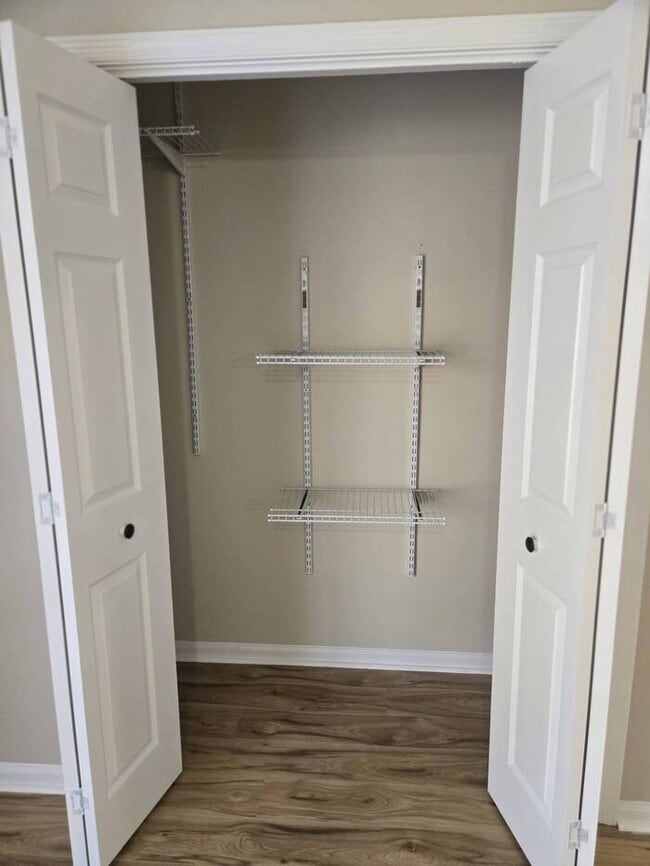 Building Photo - 123 Harmon Creek Dr