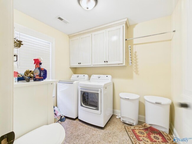 Building Photo - 13291 Arbor Ridge