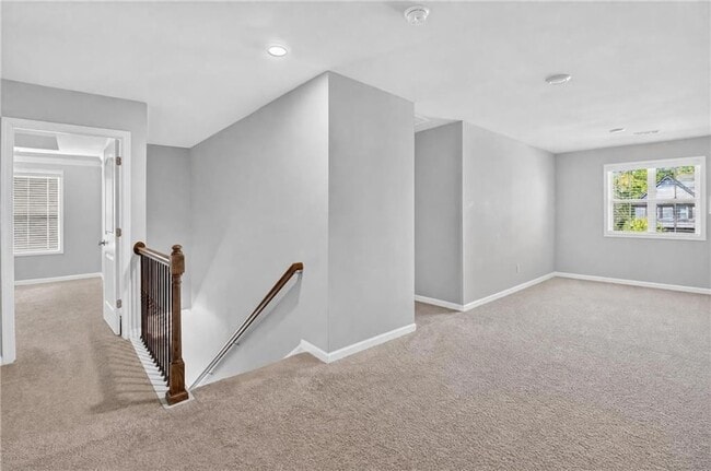 Building Photo - 205 Orchard Trail