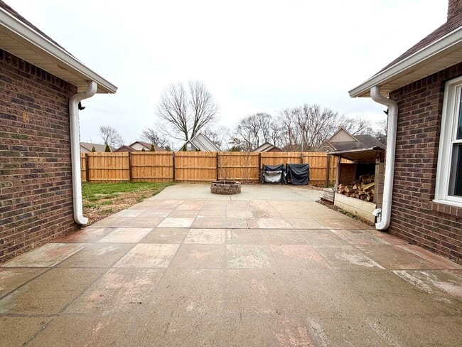 Building Photo - 979 Culverson Ct