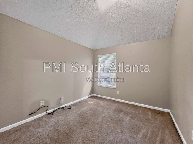 Building Photo - 5722 Shoals Pl Trail