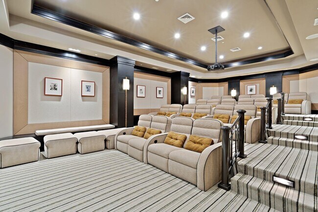 Building Photo - 2700 N Ocean Dr