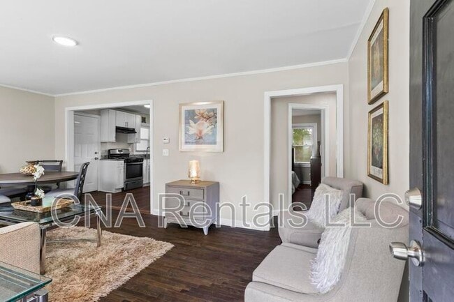 Building Photo - 629 Dunton Cir SE