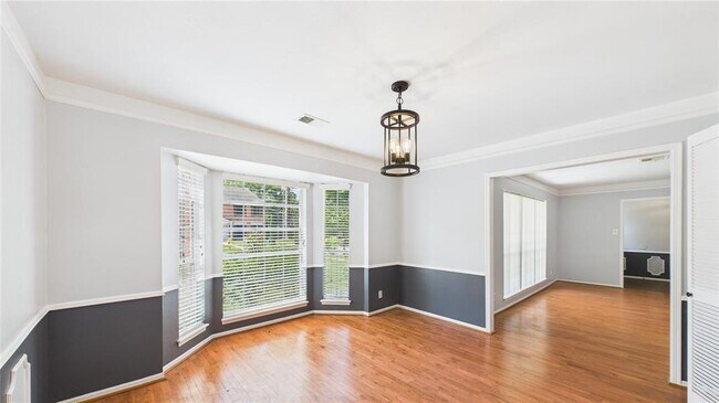 Building Photo - 1107 Verret Ln