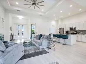 Building Photo - 2825 SW 3rd St