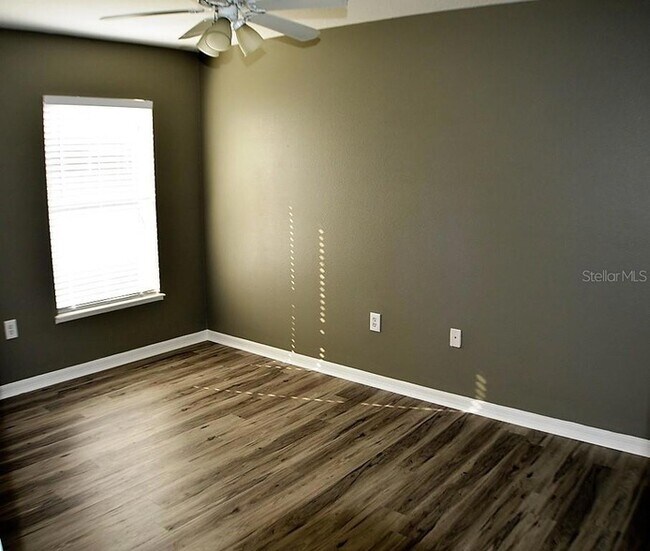 Building Photo - 1017 Tawny Eagle Dr