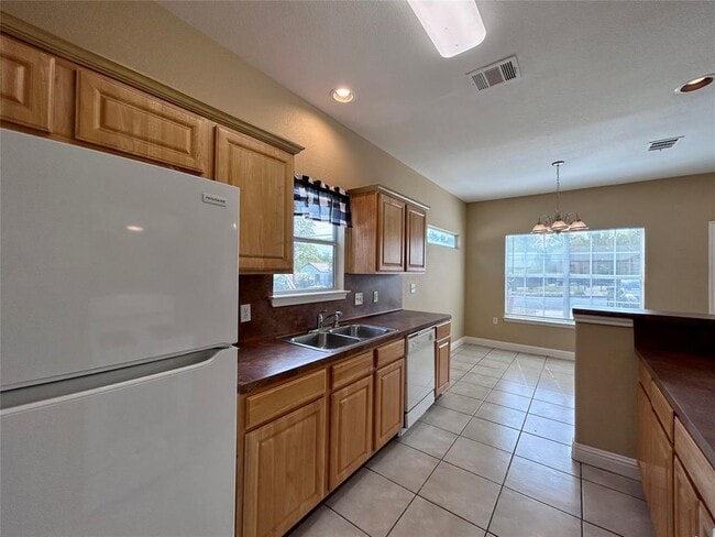 Building Photo - 7202 Meador Ave