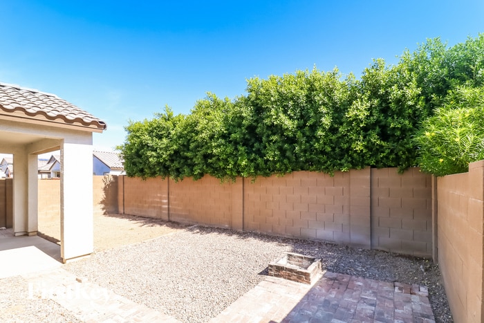 Building Photo - 20192 W Desert Bloom St