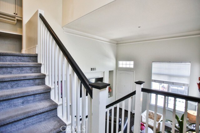 Building Photo - 5326 Charlotta Dr