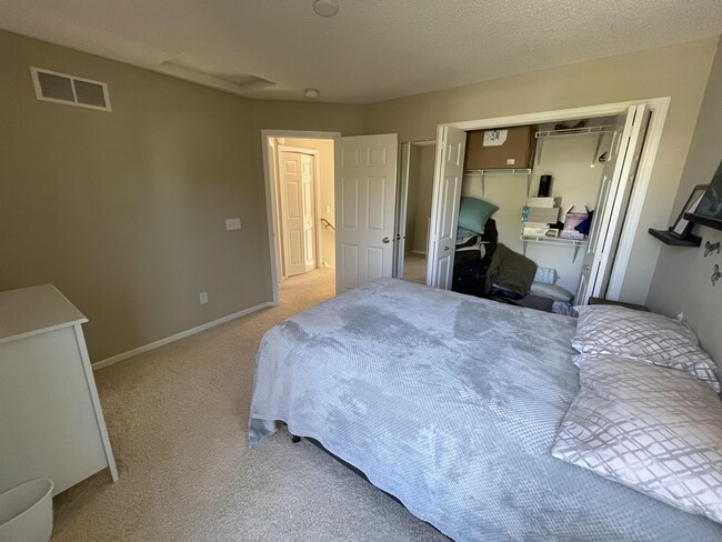 Building Photo - 7629 Century Blvd