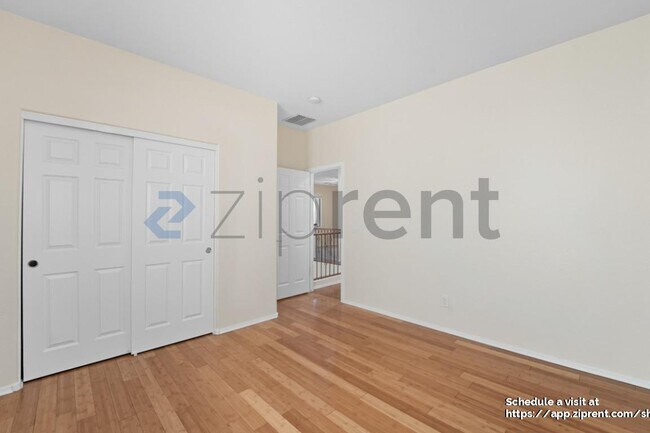 Building Photo - 42723 N 43rd Dr
