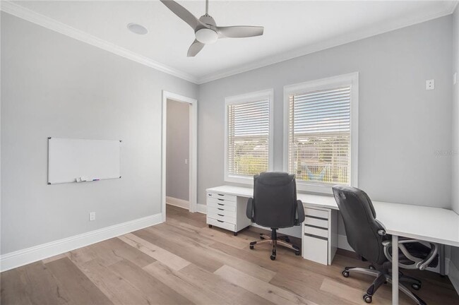 Building Photo - 718 Pinckney Dr