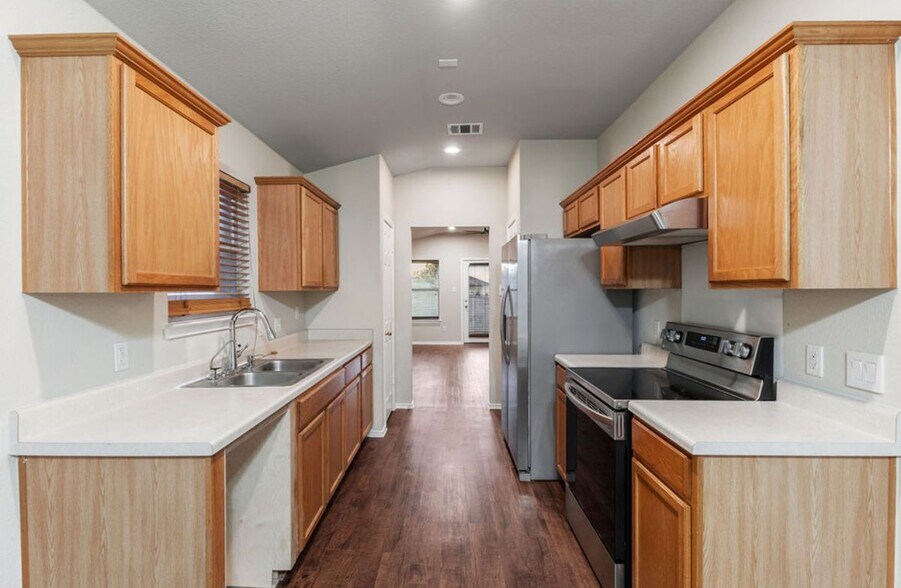 Building Photo - 13326 James Monroe St