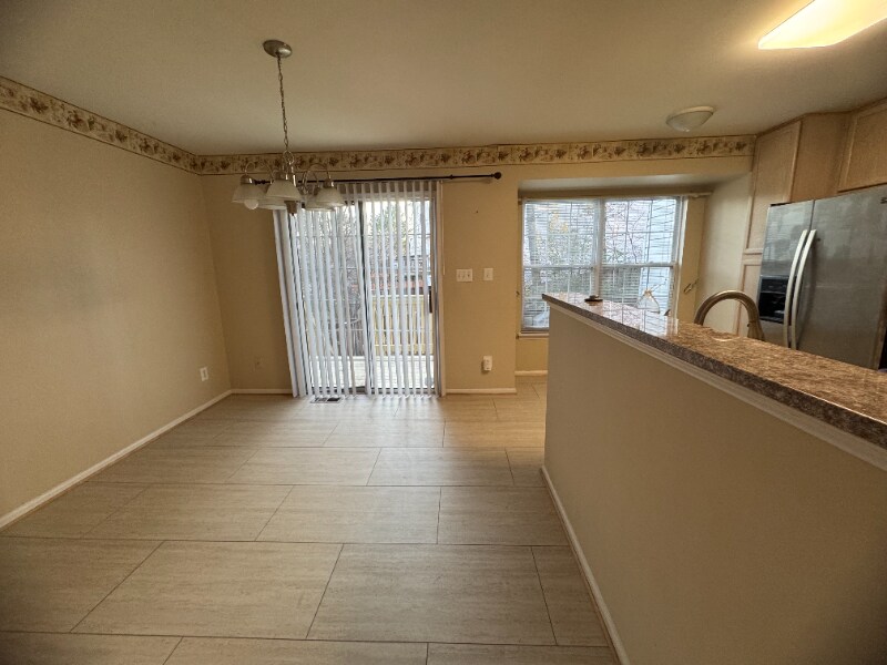 Building Photo - 3994 Mammoth Cave Loop