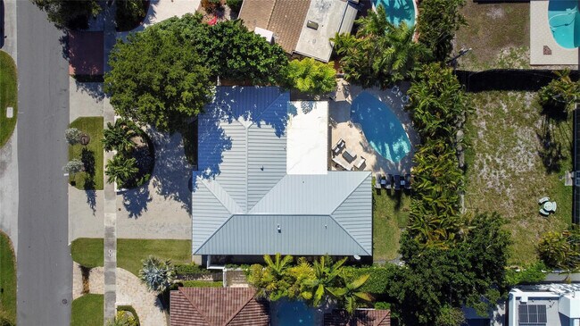 Building Photo - 1959 SE 25th Ave