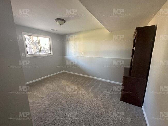 Building Photo - 2012 Langshire Dr