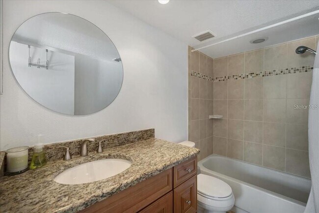 Building Photo - 9558 Tara Cay Ct
