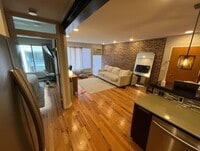 Building Photo - Varsity Management 418 E. Washington