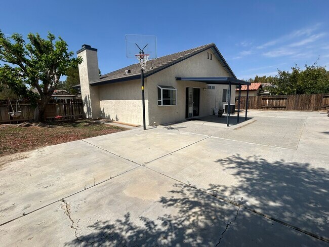 Backyard - 45408 17th St E