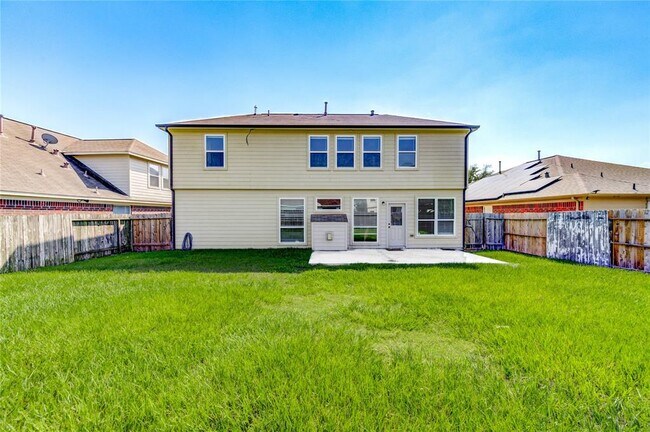 Building Photo - 20710 Falcon Hill St