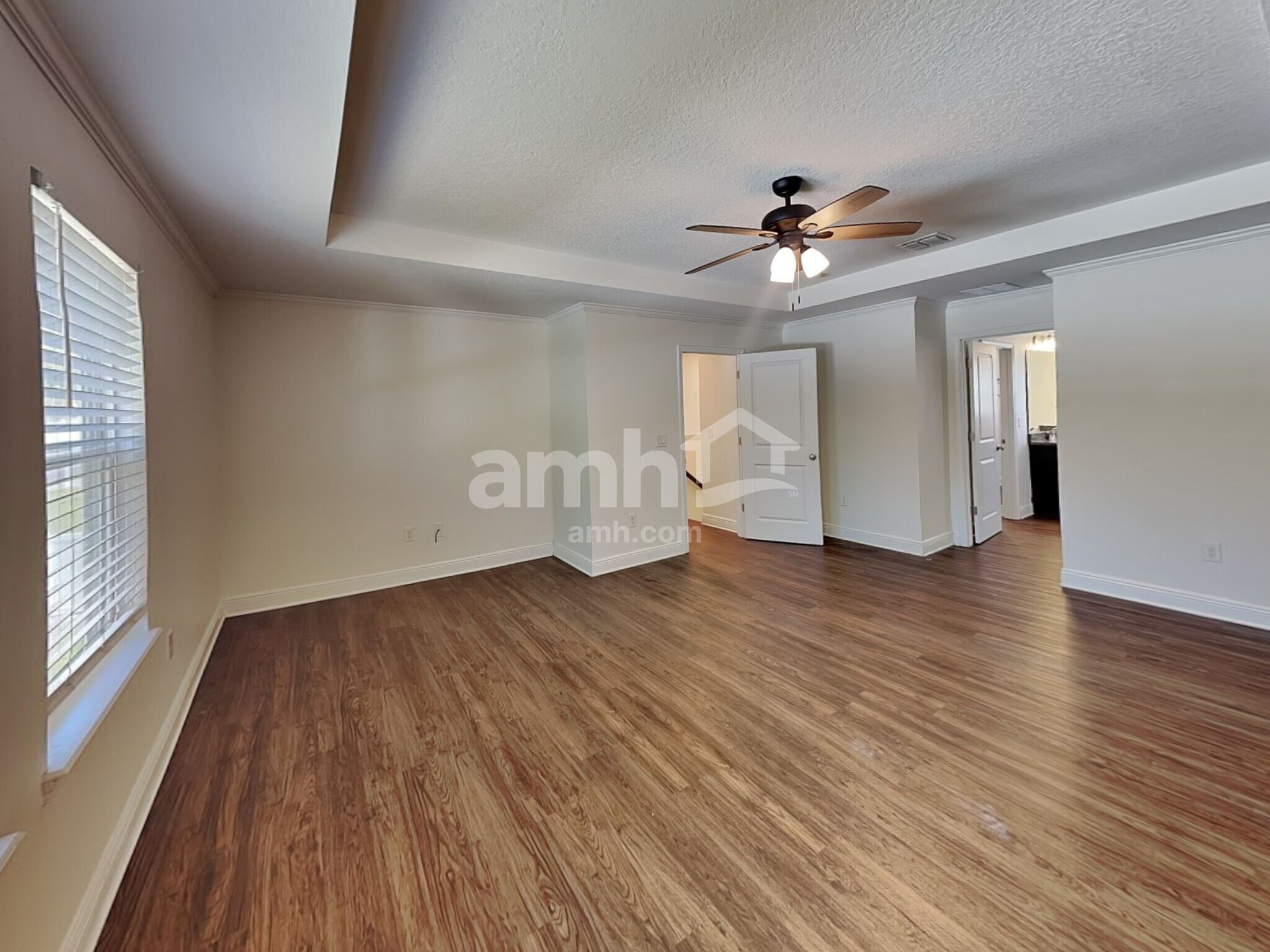 Building Photo - 731 Zarabrooke Ct