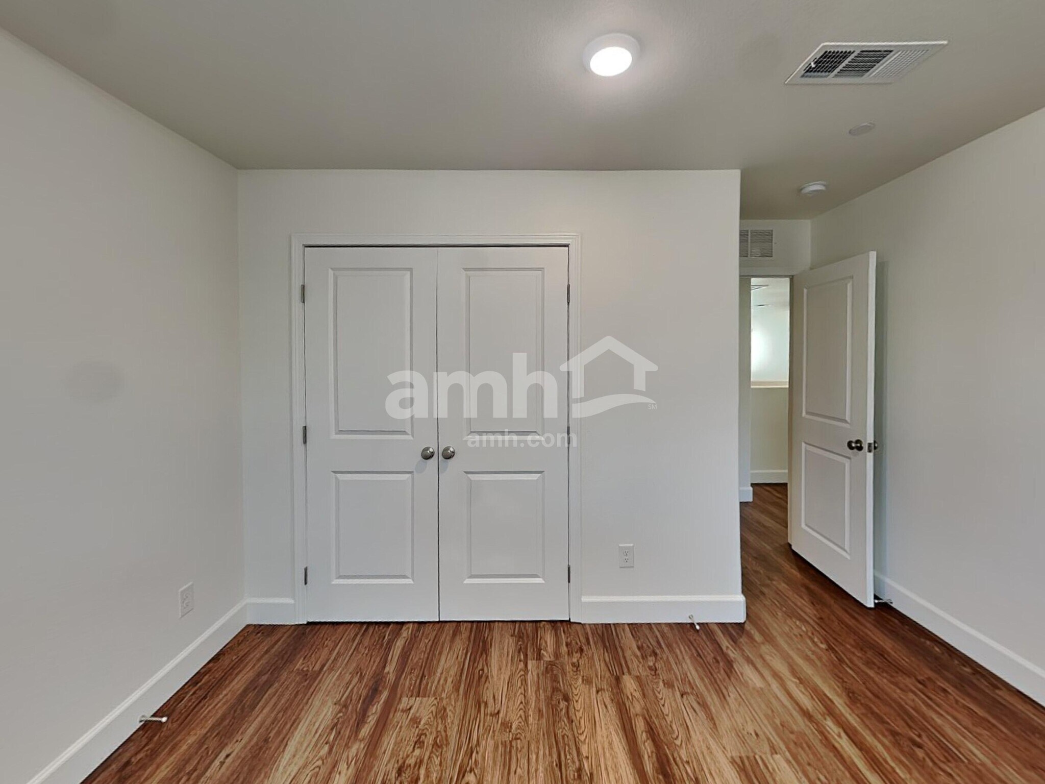 Building Photo - 289 Cape Seville Pl