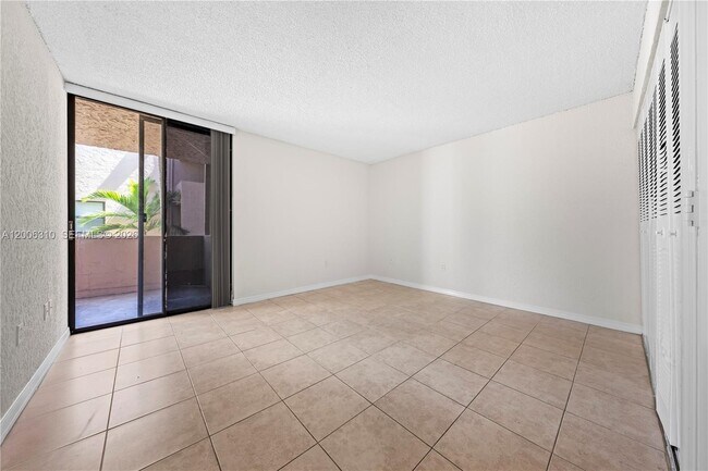 Building Photo - 10500 SW 108th Ave