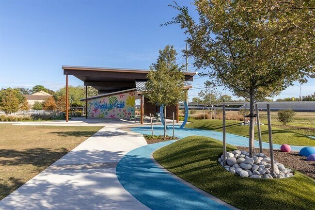Building Photo - 3900 Woodchase Dr