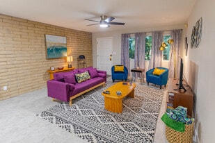 Building Photo - 2812 S Mill Ave