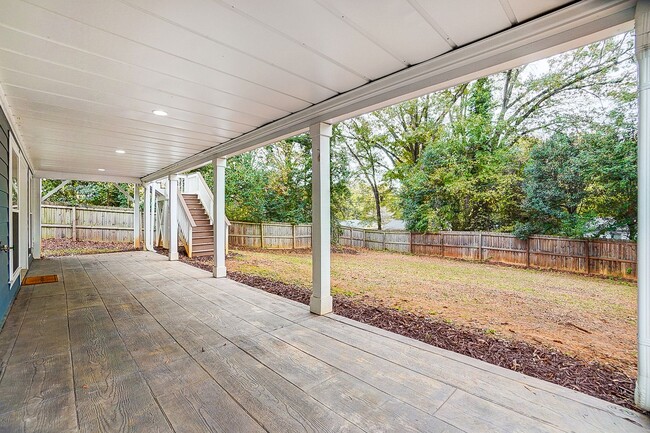 Building Photo - (Coming Soon) Beautiful Remodeled  Home in Historic Wilmore.